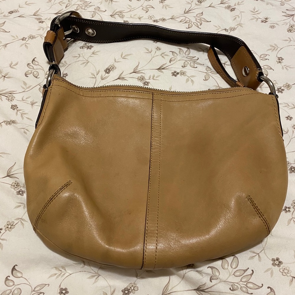 Trendy coach purse
